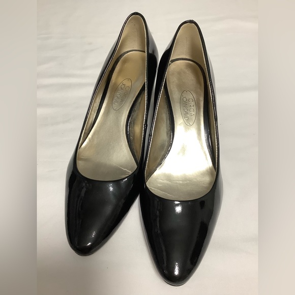 Circa Joan & David Black Patent Leather 2” heels pointed shoes 6.5 - Picture 8 of 10